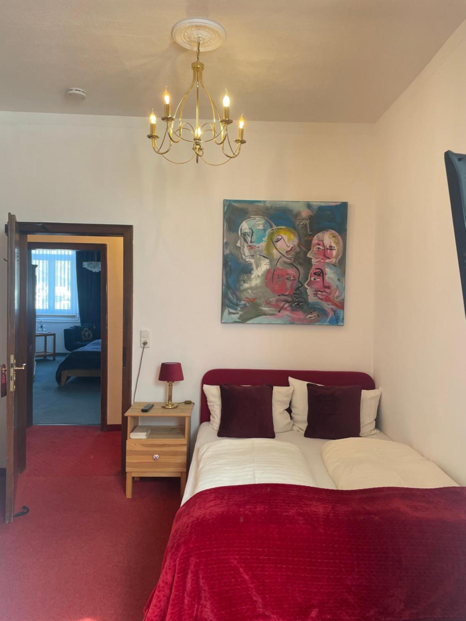 Hotel Zum Goldenen Loewen ザンクト・ゴアー エクステリア 写真