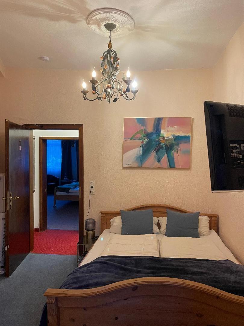 Hotel Zum Goldenen Loewen ザンクト・ゴアー 部屋 写真